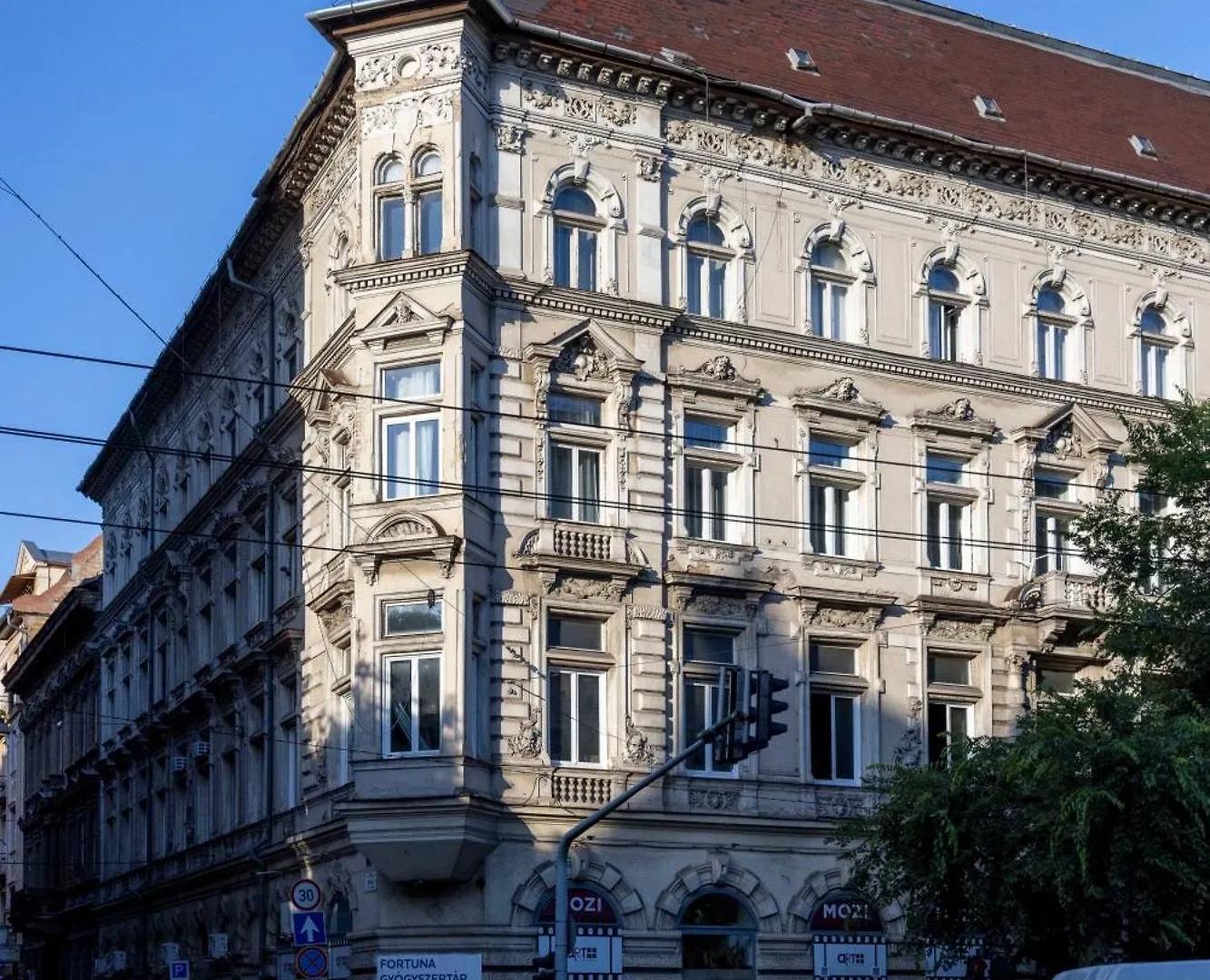 The Address Loft - Joy Apartment Budapest Hungary