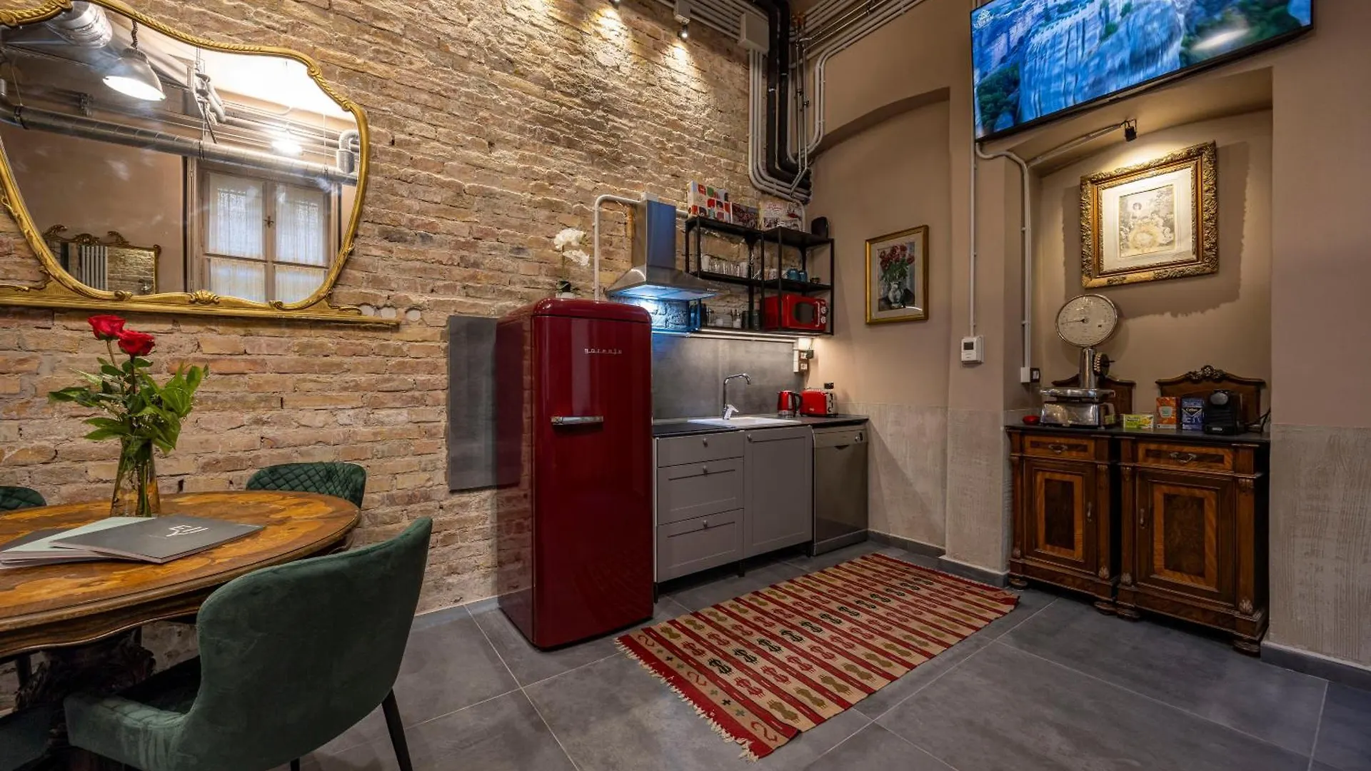 The Address Loft - Joy Apartment Budapest